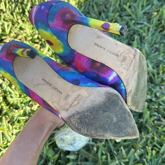 Manolo Blahnik Multicolor Women's Shoes Tie Dye Heels - Like New Size 38 1/2 - Picture 3 of 5